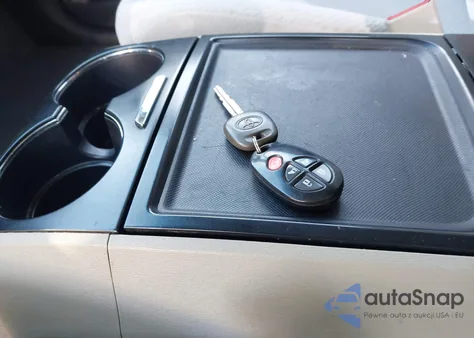 2013 Toyota Sienna Le V6 8 Passenger from USA, damaged, VIN 5TDKK3DC0DS395776